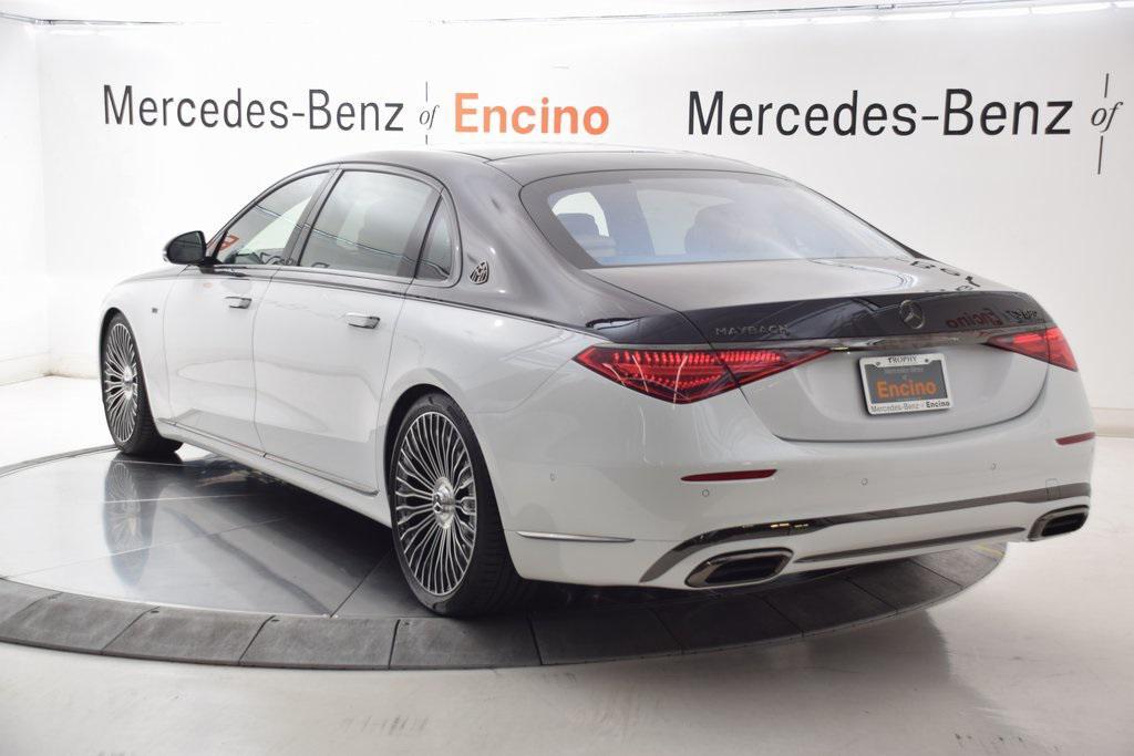 new 2025 Mercedes-Benz Maybach S 680 car, priced at $342,250