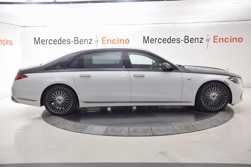 new 2025 Mercedes-Benz Maybach S 680 car, priced at $342,250