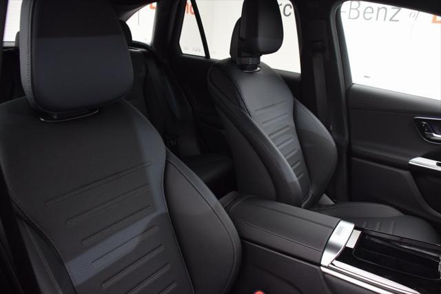 new 2025 Mercedes-Benz GLC 350e car, priced at $68,175