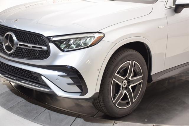 new 2025 Mercedes-Benz GLC 350e car, priced at $68,175