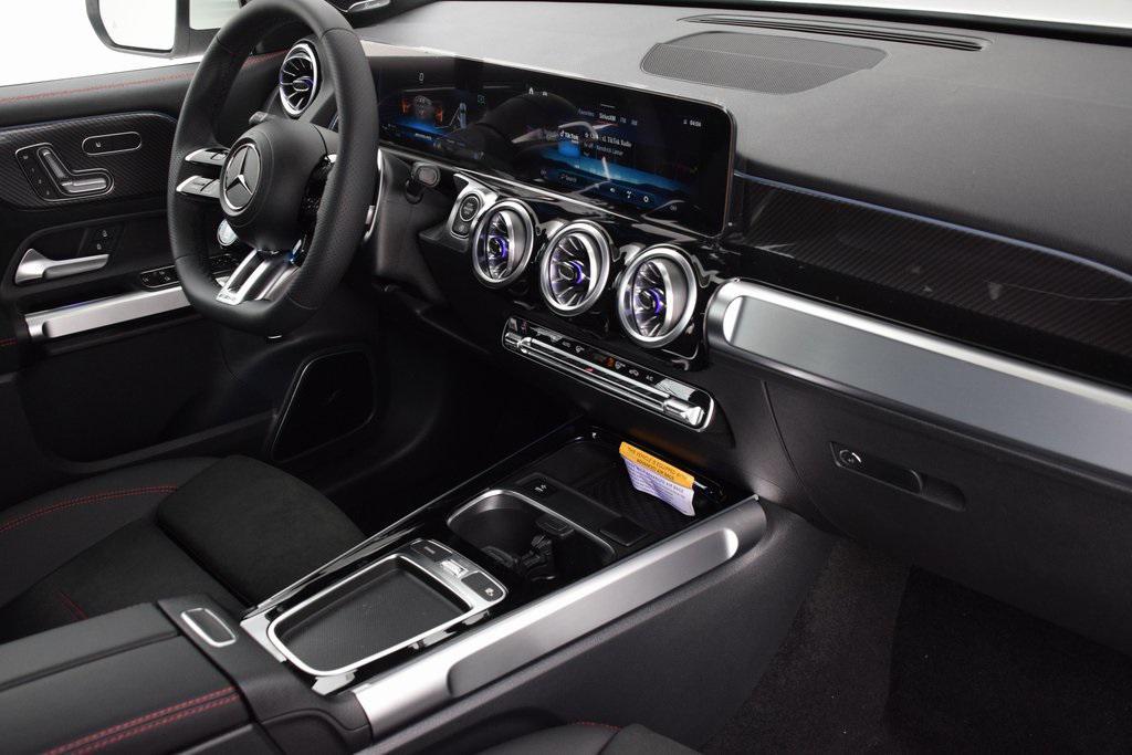 new 2025 Mercedes-Benz AMG GLB 35 car, priced at $61,720
