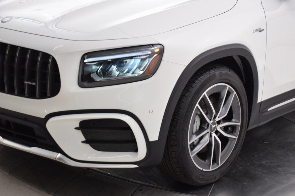 new 2025 Mercedes-Benz AMG GLB 35 car, priced at $61,720