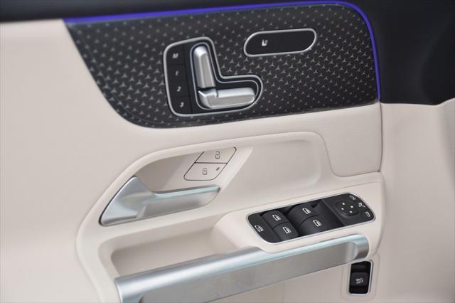 new 2025 Mercedes-Benz GLB 250 car, priced at $48,920
