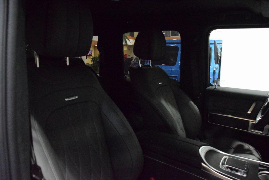 new 2025 Mercedes-Benz AMG G 63 car, priced at $206,730