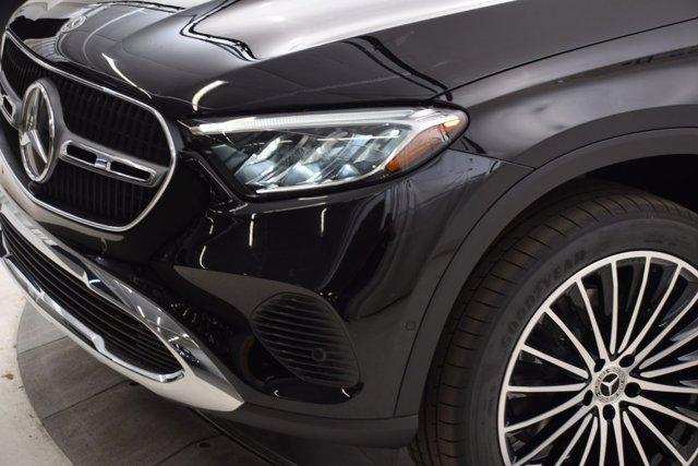 new 2025 Mercedes-Benz GLC 300 car, priced at $55,265