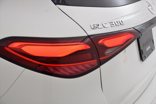 new 2025 Mercedes-Benz GLC 300 car, priced at $54,695