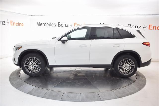 new 2025 Mercedes-Benz GLC 300 car, priced at $53,225