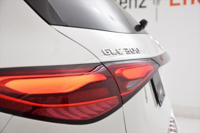 new 2025 Mercedes-Benz GLC 300 car, priced at $53,225