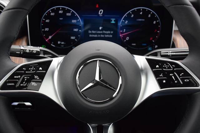 new 2025 Mercedes-Benz GLC 300 car, priced at $52,625