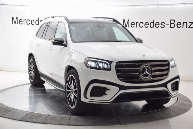 new 2025 Mercedes-Benz GLS 580 car, priced at $117,695