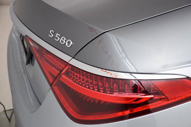 new 2024 Mercedes-Benz Maybach S 580 car, priced at $220,145