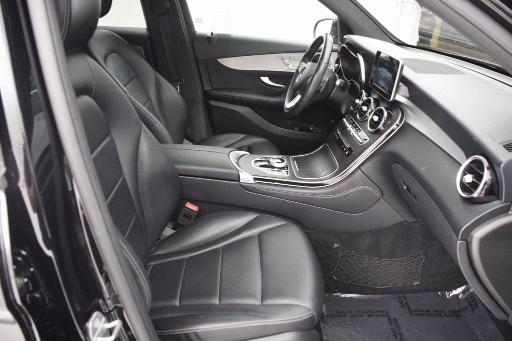used 2019 Mercedes-Benz GLC 300 car, priced at $20,998