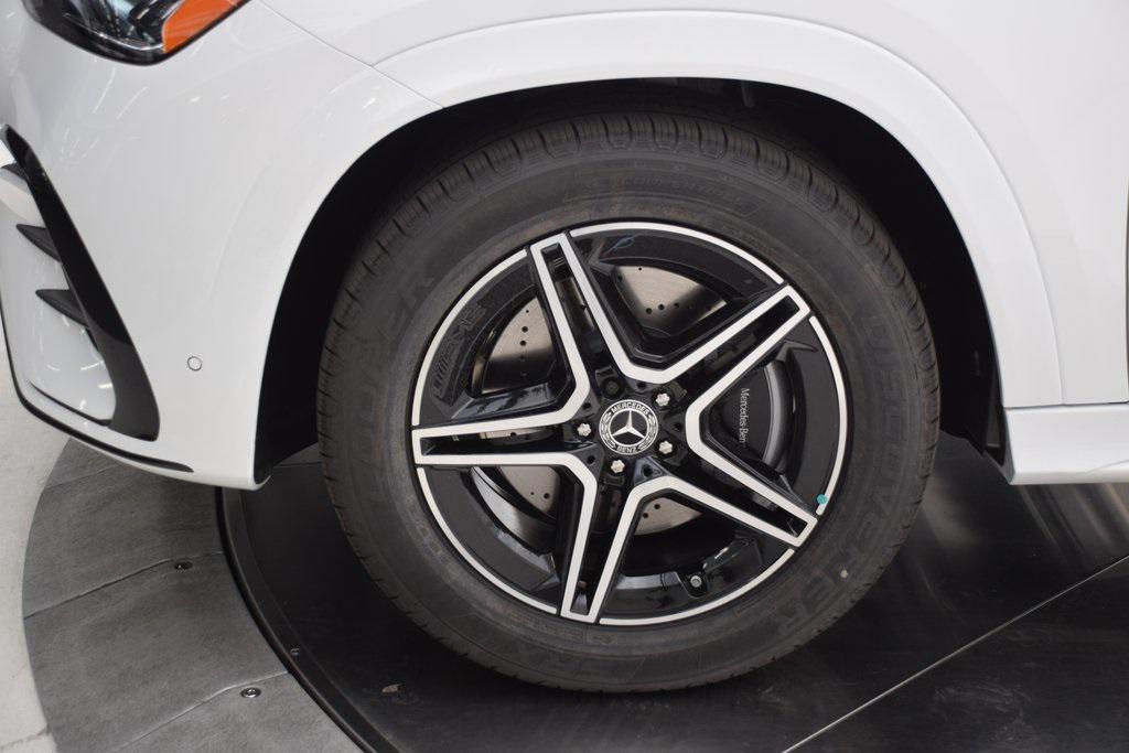 new 2025 Mercedes-Benz GLE 450 car, priced at $84,530