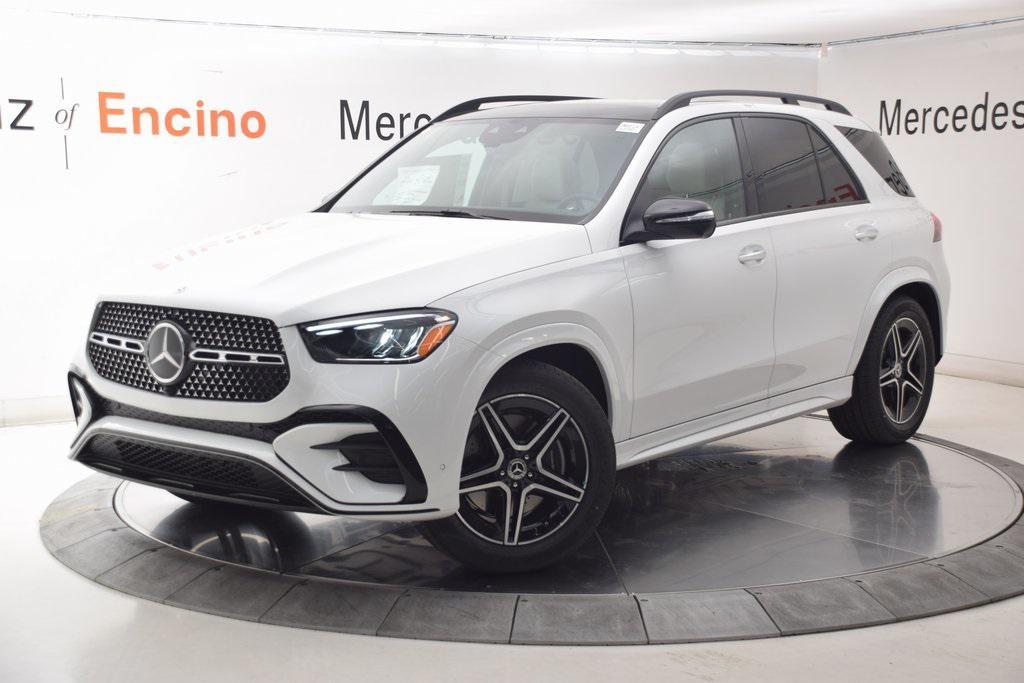 new 2025 Mercedes-Benz GLE 450 car, priced at $84,530