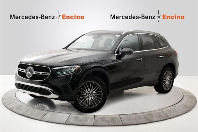 new 2025 Mercedes-Benz GLC 300 car, priced at $51,725