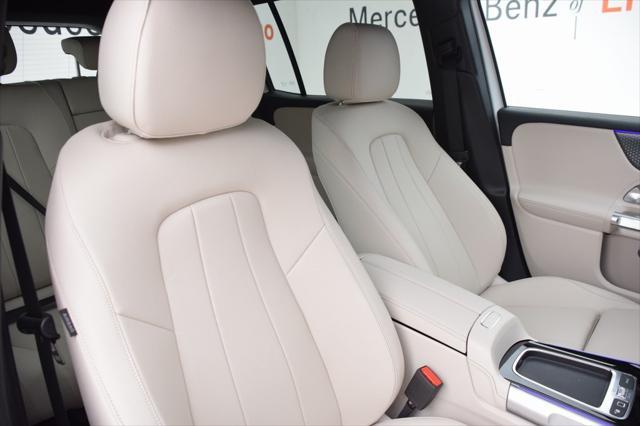 new 2025 Mercedes-Benz GLB 250 car, priced at $47,145