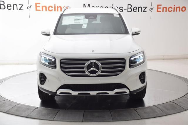 new 2025 Mercedes-Benz GLB 250 car, priced at $47,145