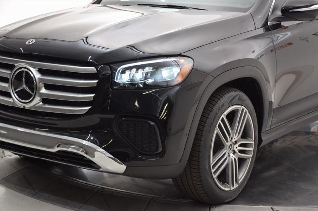 new 2025 Mercedes-Benz GLS 450 car, priced at $91,615