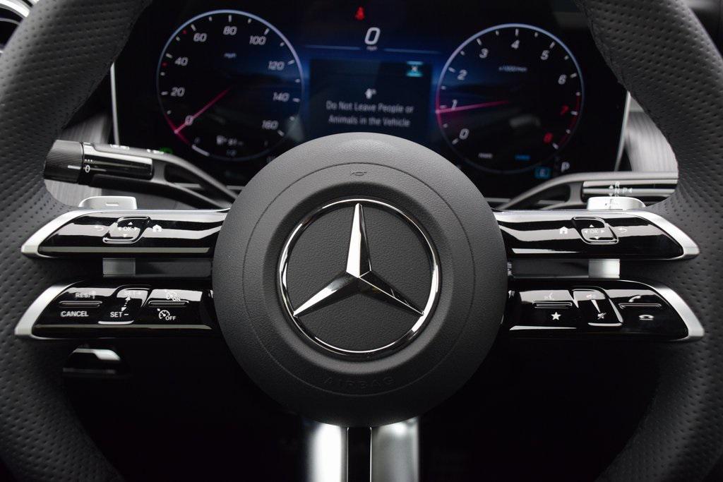 new 2025 Mercedes-Benz GLC 300 car, priced at $64,255