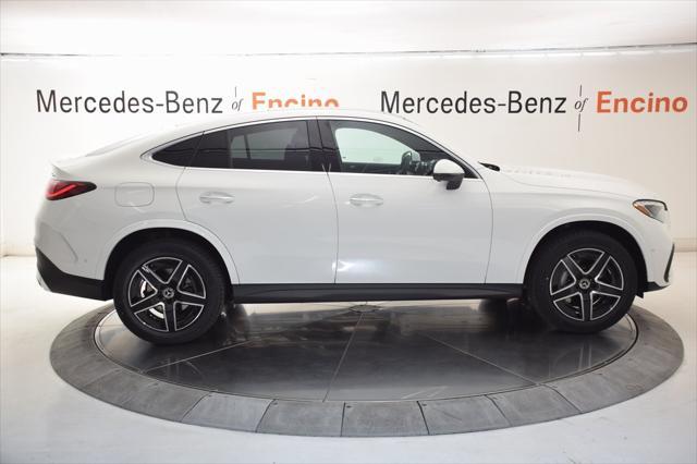 new 2025 Mercedes-Benz GLC 300 car, priced at $64,255