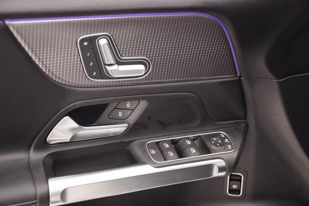 used 2021 Mercedes-Benz GLB 250 car, priced at $26,997