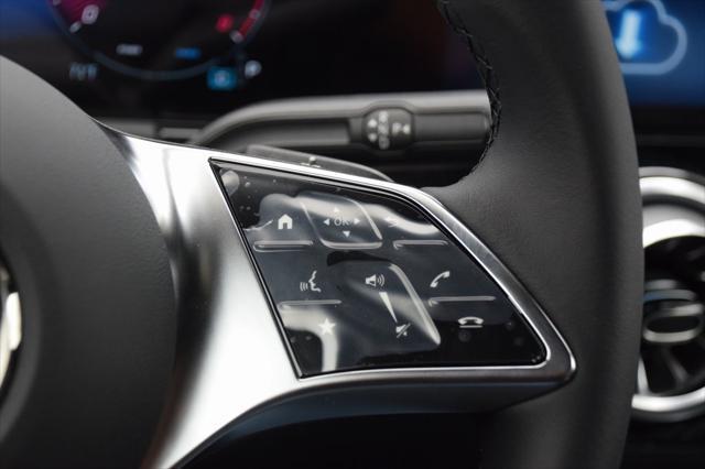 new 2025 Mercedes-Benz GLA 250 car, priced at $44,620