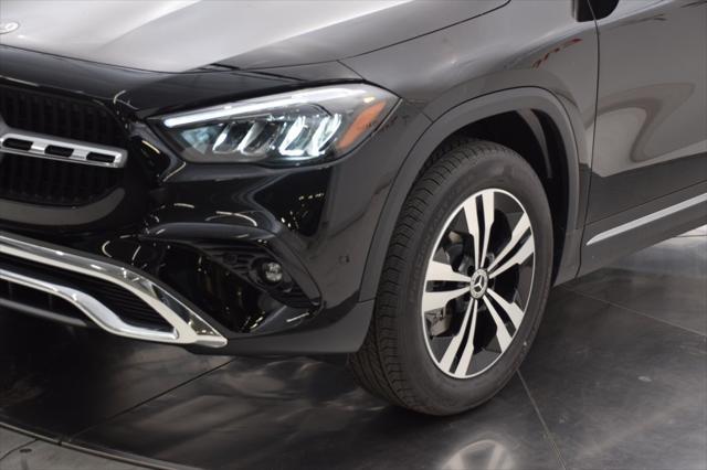 new 2025 Mercedes-Benz GLA 250 car, priced at $44,620