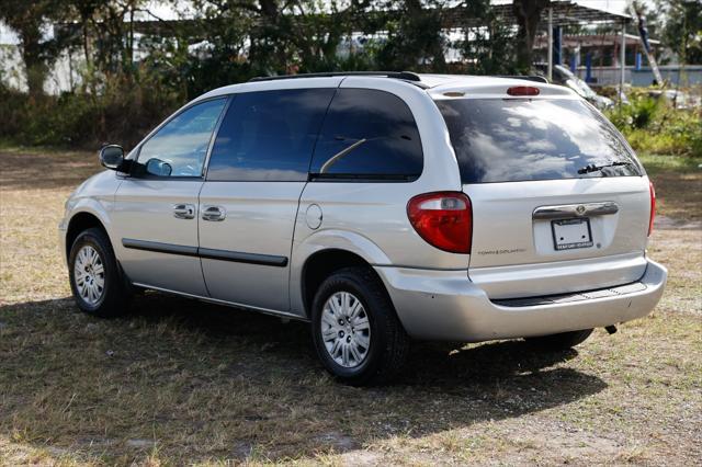 used 2005 Chrysler Town & Country car, priced at $2,500