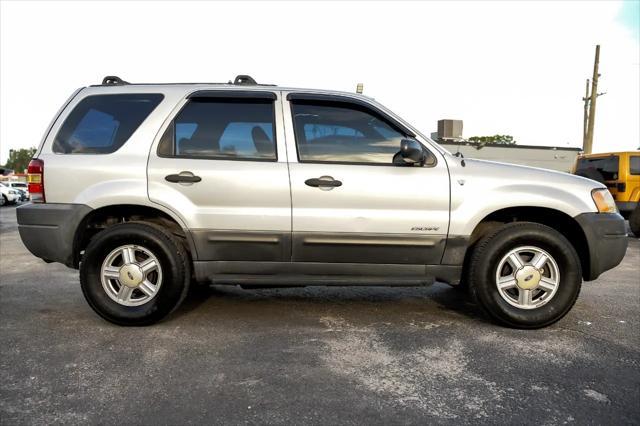 used 2002 Ford Escape car, priced at $2,500