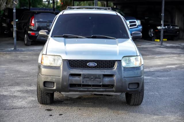 used 2002 Ford Escape car, priced at $2,500