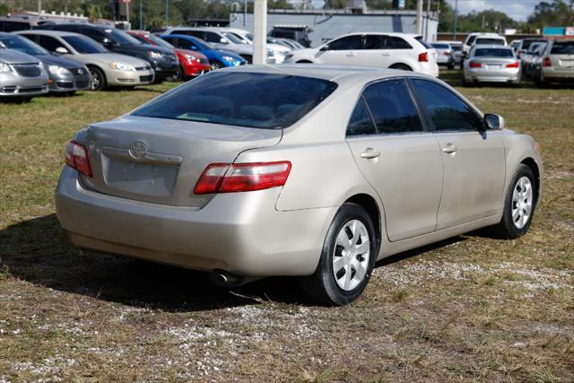 used 2007 Toyota Camry car, priced at $3,500