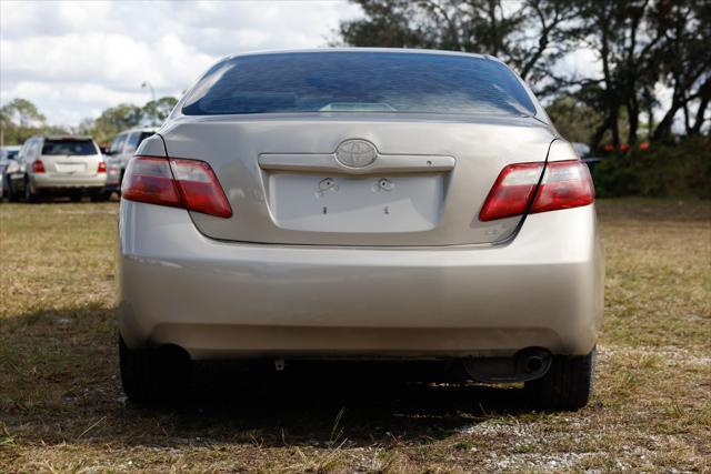 used 2007 Toyota Camry car, priced at $3,500