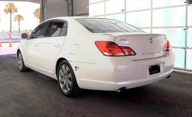 used 2006 Toyota Avalon car, priced at $3,900