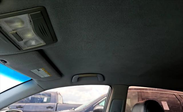 used 2006 Toyota Avalon car, priced at $3,900