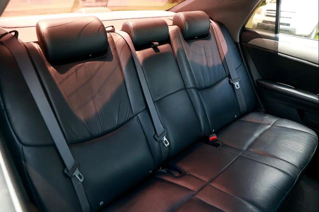 used 2006 Toyota Avalon car, priced at $3,900