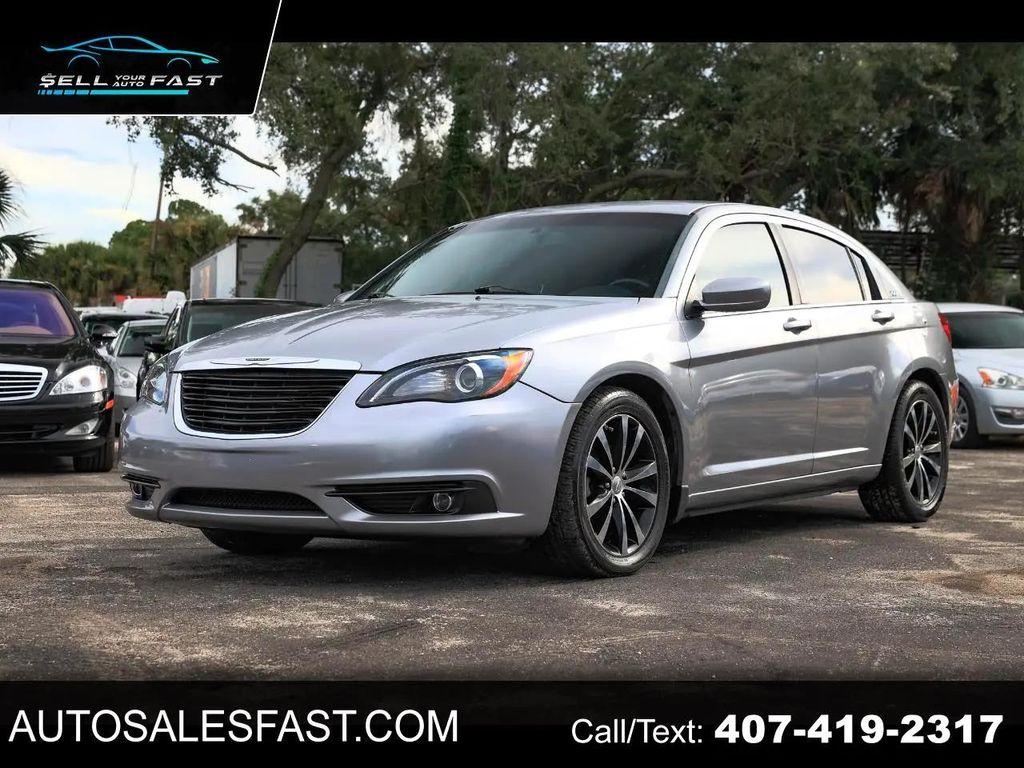 used 2014 Chrysler 200 car, priced at $4,500