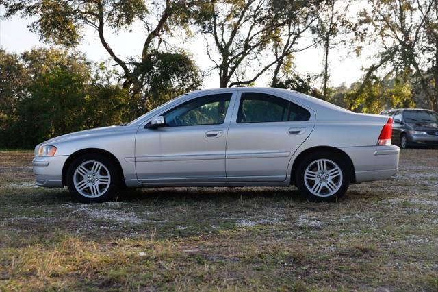 used 2007 Volvo S60 car, priced at $5,600