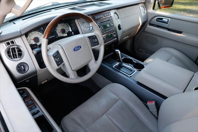 used 2008 Ford Expedition car, priced at $5,500