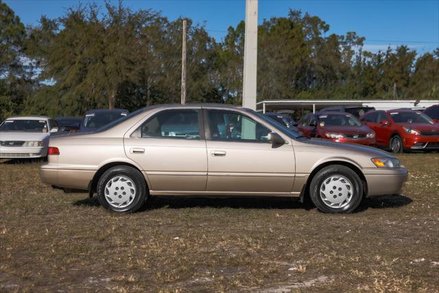 used 1998 Toyota Camry car, priced at $5,900