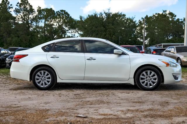 used 2014 Nissan Altima car, priced at $3,500
