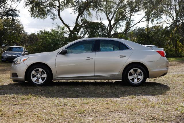 used 2015 Chevrolet Malibu car, priced at $5,900