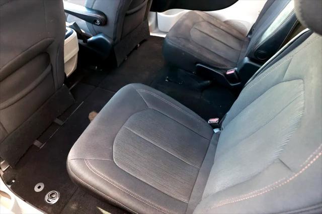 used 2018 Chrysler Pacifica car, priced at $9,500