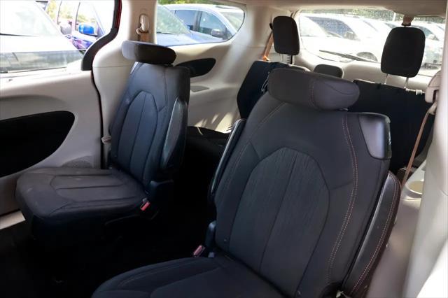 used 2018 Chrysler Pacifica car, priced at $9,500