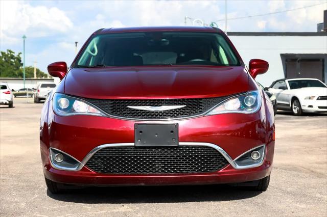 used 2018 Chrysler Pacifica car, priced at $9,500