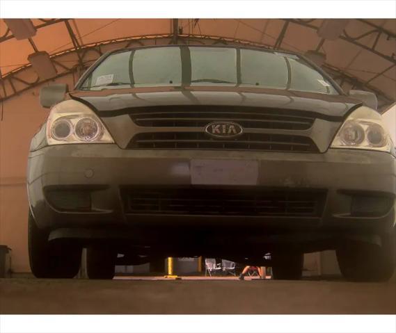 used 2010 Kia Sedona car, priced at $2,900