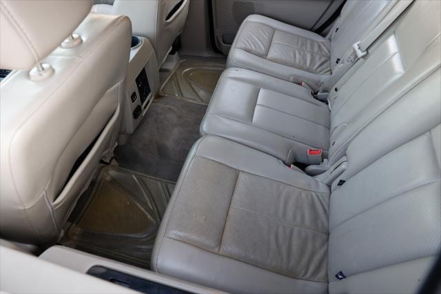 used 2013 Ford Expedition car, priced at $5,900