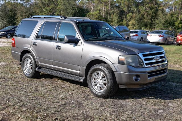 used 2013 Ford Expedition car, priced at $5,900