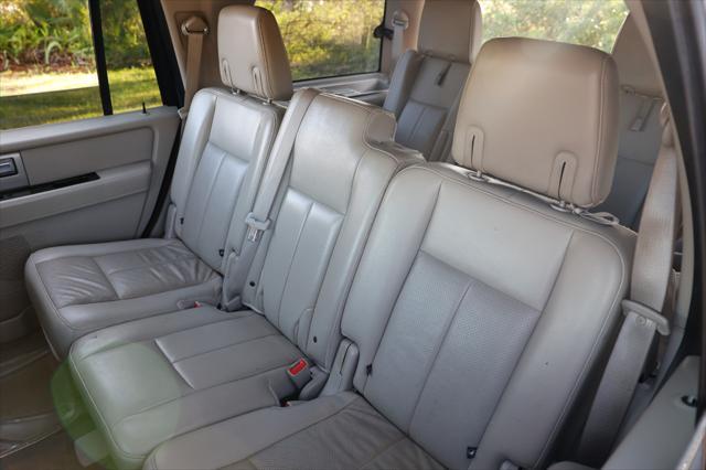 used 2013 Ford Expedition car, priced at $5,900