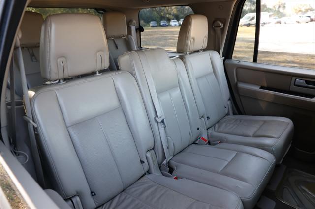 used 2013 Ford Expedition car, priced at $5,900