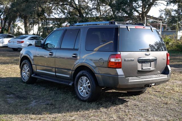 used 2013 Ford Expedition car, priced at $5,900